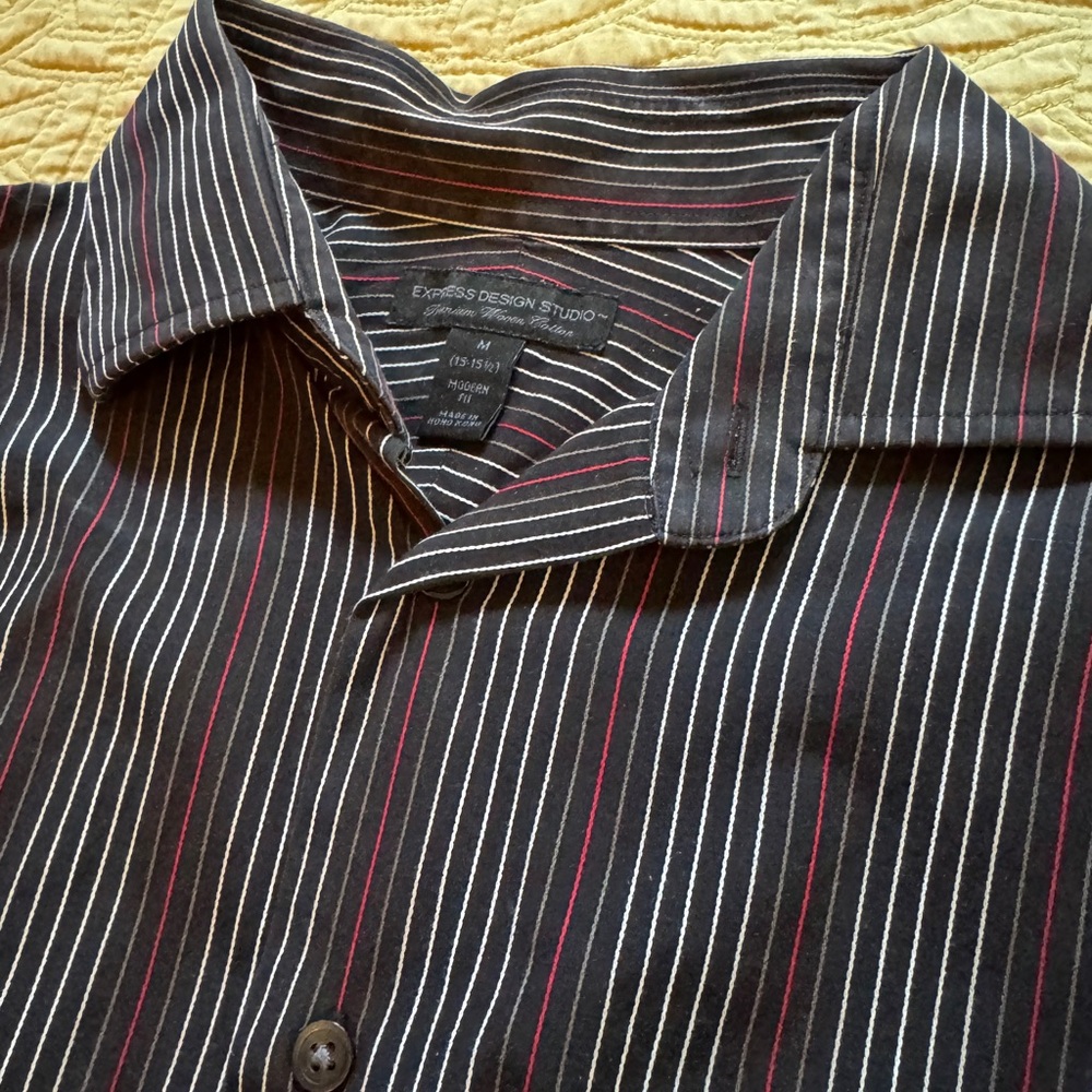 Express Men's Striped Button-Down Shirt